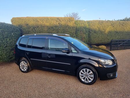 VOLKSWAGEN TOURAN 1.4 TSI SE DSG Euro 5 5dr