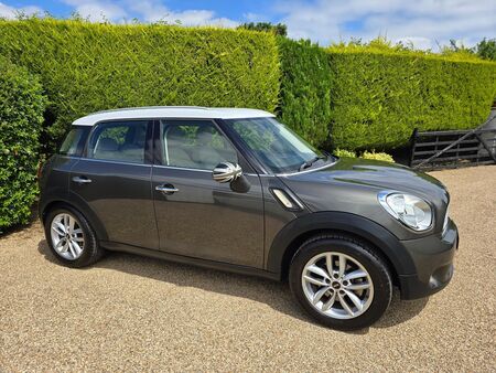 MINI COUNTRYMAN 1.6 Cooper Auto Euro 6 5dr